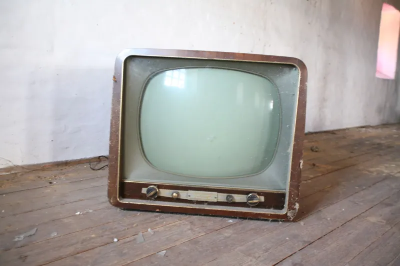 Dead Signal, Loyal Fans: The Cancelled Shows That Refuse to Stay Buried